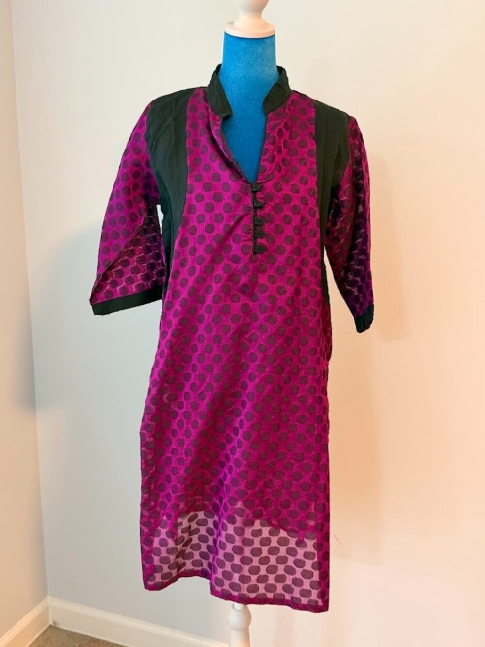 Magenta & Black Polka Dot Kurti Mandarin Collar